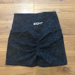 #echt black camo scrunch shorts
